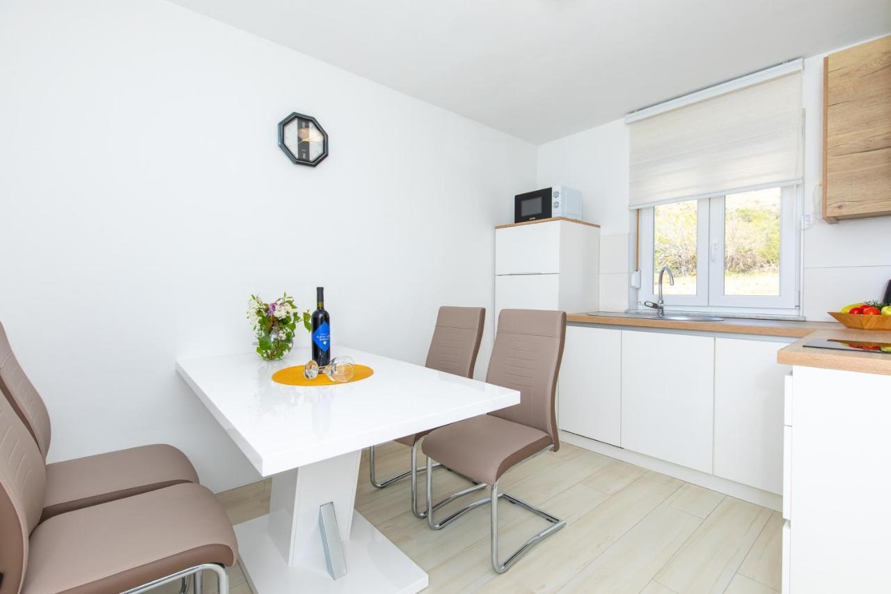 Apartments Augustinovic บัชกา ภายนอก รูปภาพ