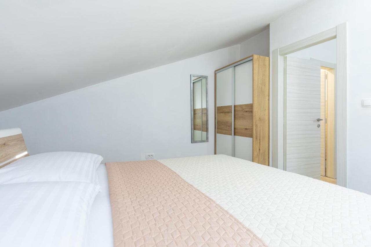Apartments Augustinovic บัชกา ภายนอก รูปภาพ